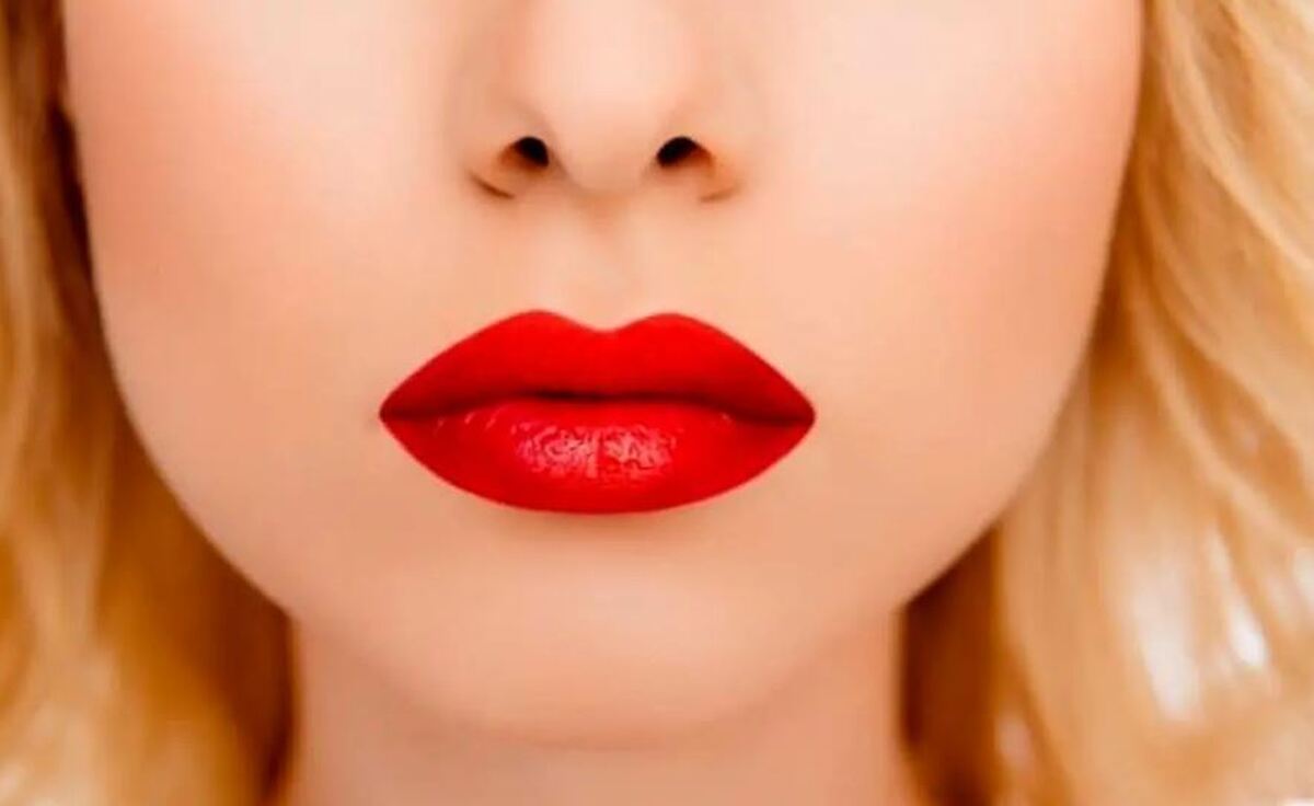 راهکار‌های خانگی برای داشتن لب‌های سرخ و زیبا با کمترین هزینه