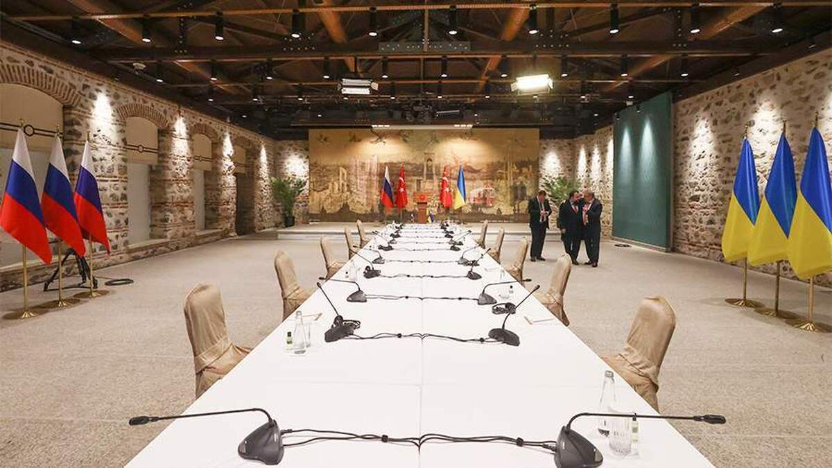 پوتین اجازه لغو تصمیم زلنسکی برای ممنوعیت مذاکره با روسیه را داد