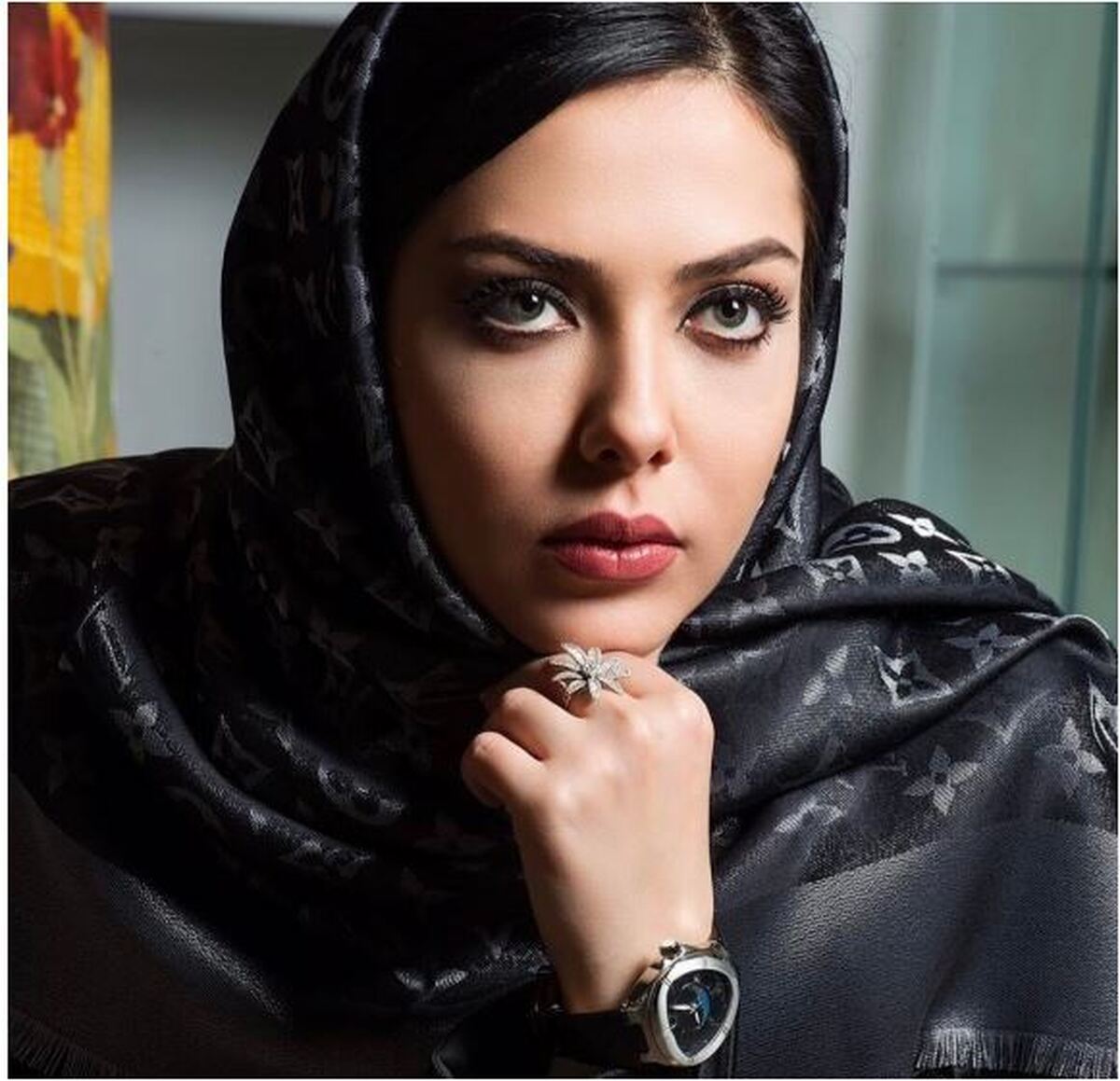 فیگور‌های عجیب لیلا اوتادی با استایل‌های عجیب ترش جلب توجه کرد!