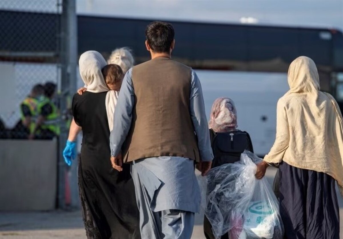 انگلیس در‌ها را به روی افغان‌های مانده در پاکستان می‌بندد