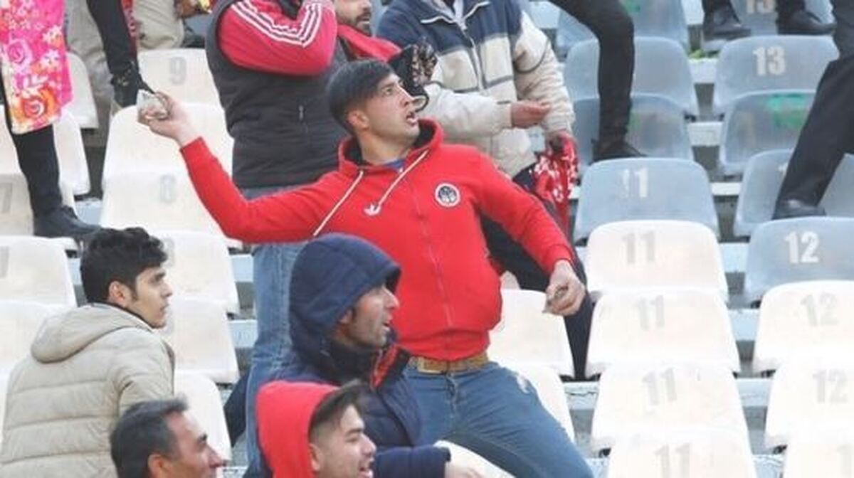 ۵ تماشاگر مسابقه پرسپولیس_تراکتور سازی در بیمارستان بستری هستند