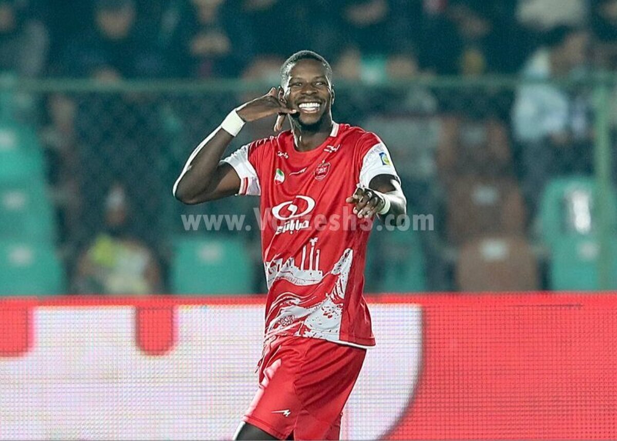 مهاجم آنگولایی پرسپولیس تمام دستمزدش را طلب کرد