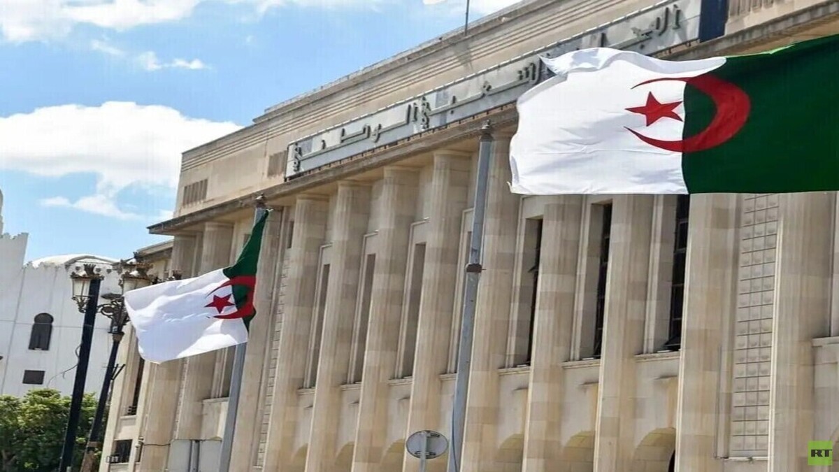 پارلمان الجزایر مقررات پارلمان اروپا را به شدت محکوم کرد