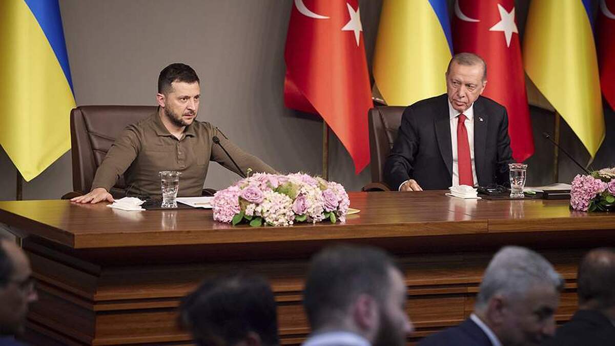 ترکیه از سفر آتی زلنسکی به اردوغان برای گفت‌و‌گو در مورد اوکراین خبر داد