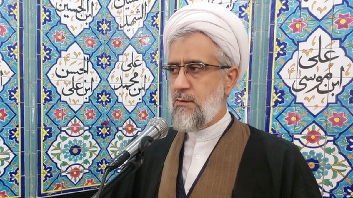 امام جمعه طالقان: در آستانه سال جدید، مسؤولین اقتصادی به داد مردم برسید!