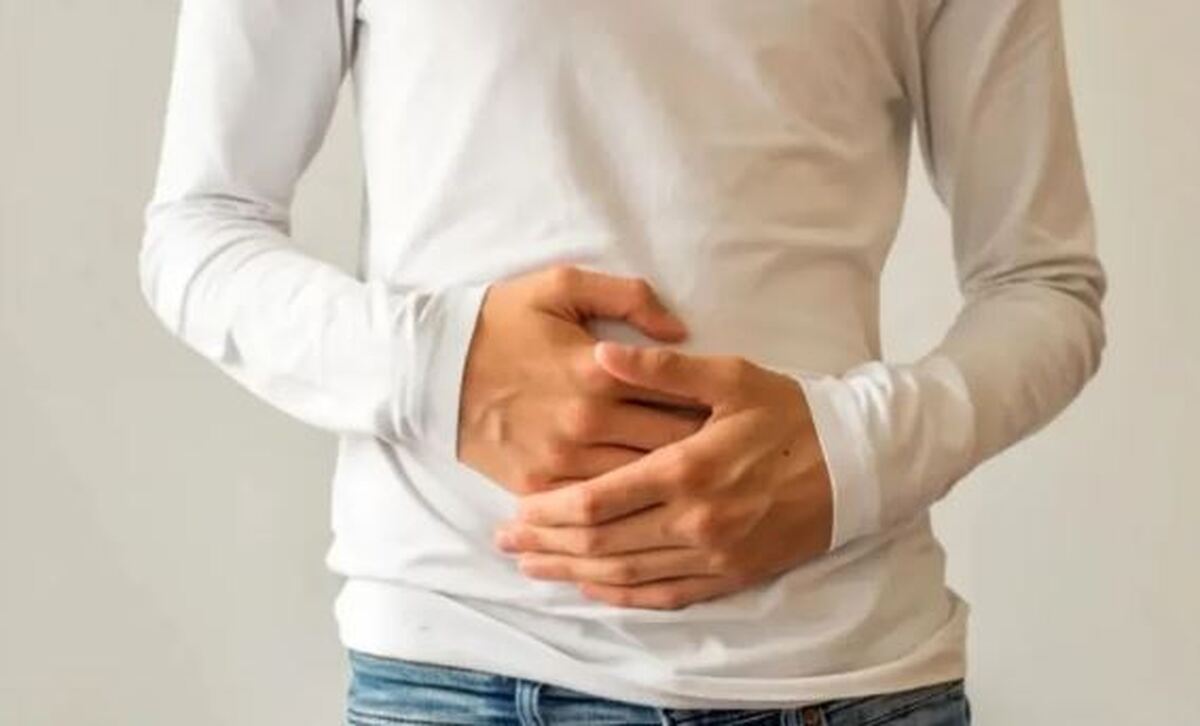 آیا باد معده هم جزو مبطلات روزه محسوب می‌شود؟