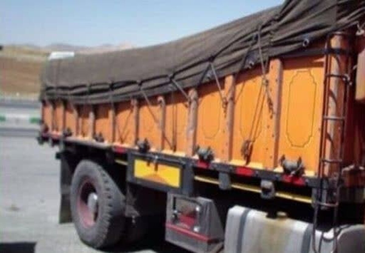 کشف ۲۷ تن کنسانتره فاقد مجوز در کوهدشت
