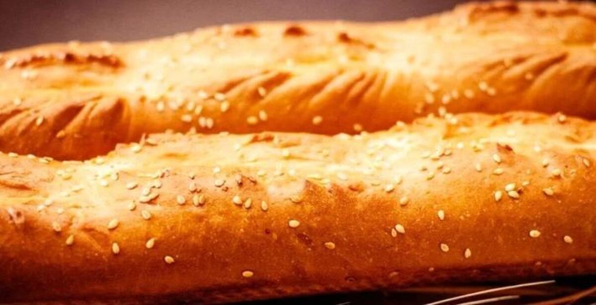 با این رسپی متفاوت نان باگت را آماده کن و از طعم و بافتش لذت ببر