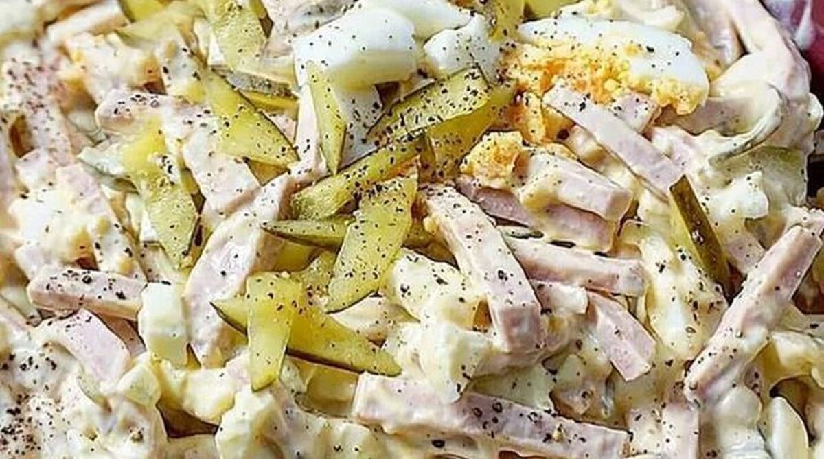 این سالاد ترکیبی با کالباس گیاهی و سیب زمینی را هیچ جای دنیا نخورده‌اید