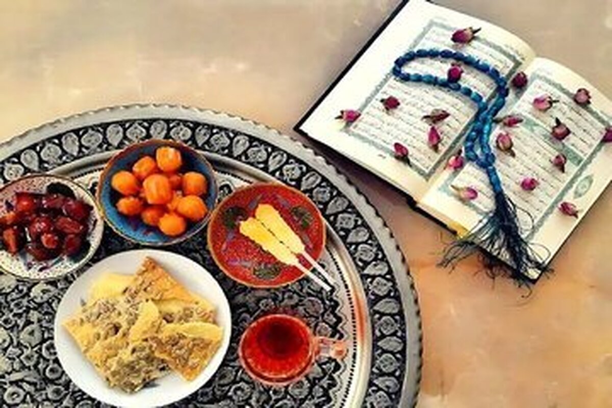 خواب بعد از سحر و افطار عامل سردرد و رفلاکس معده