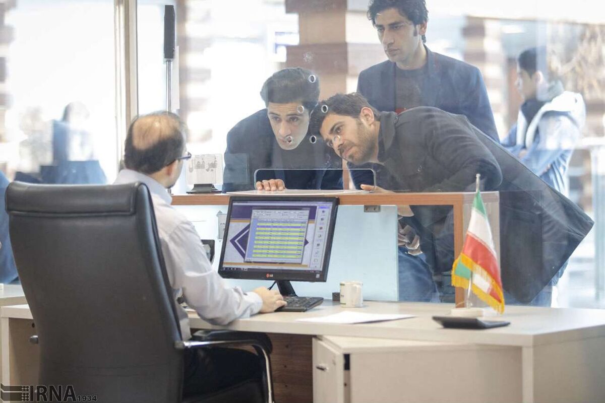 مدیرعامل راه‌آهن: از ۳۲ میلیون متقاضی سفر‌های ریلی، ۲.۲ میلیون نفر بلیت گرفتند