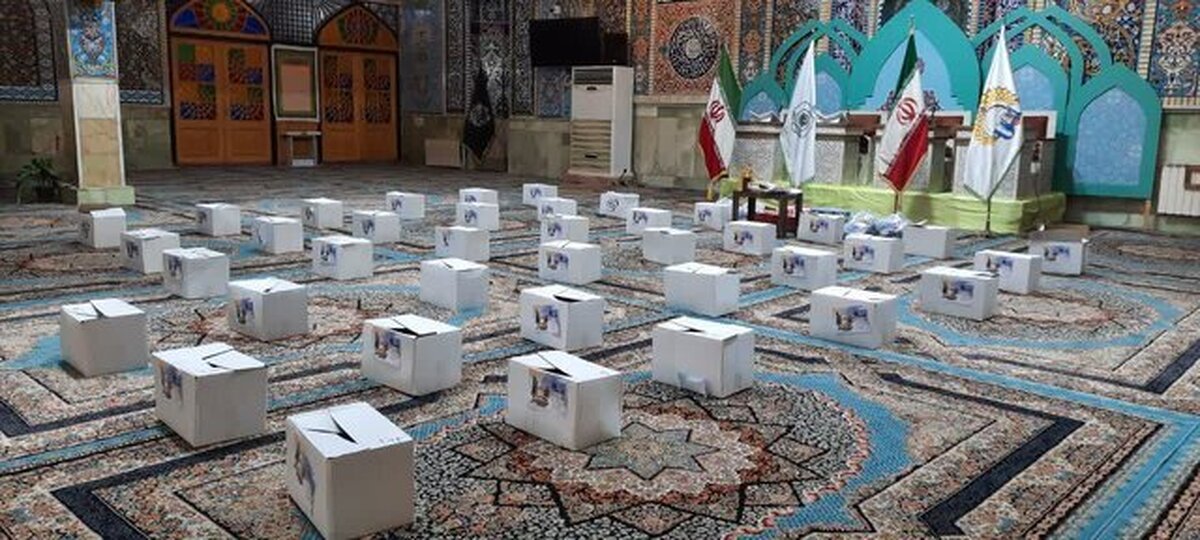 ۳۱۳ بسته معیشتی در آستانه اشرفیه توزیع شد