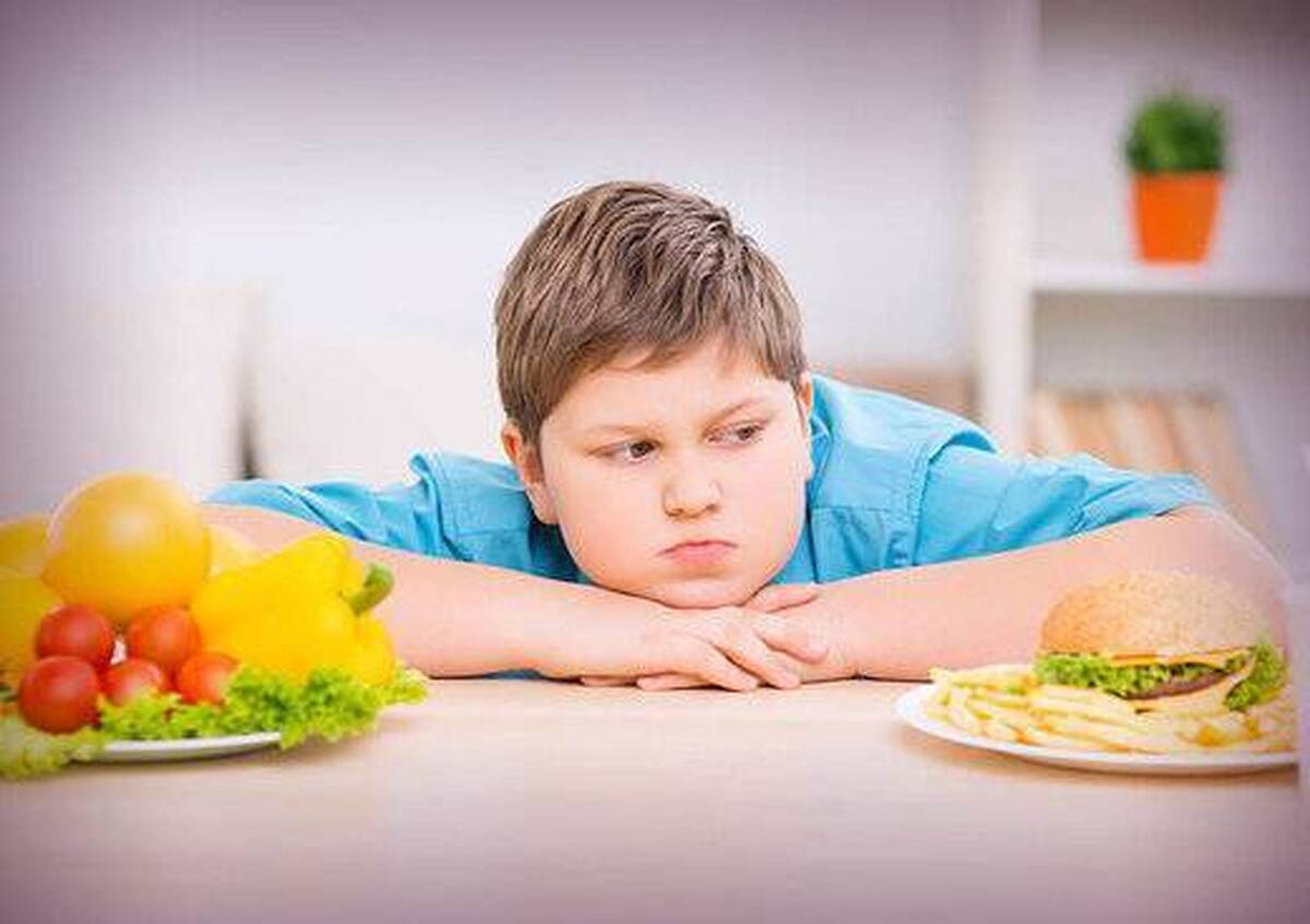 چاقی و اضافه وزن در نوجوانان چه عوارضی در پی دارد؟