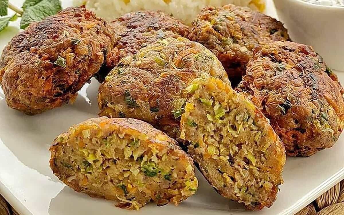کتلت تره فرنگی با گوشت چرخ کرده یک گزینه ساده و متفاوت برای افطار
