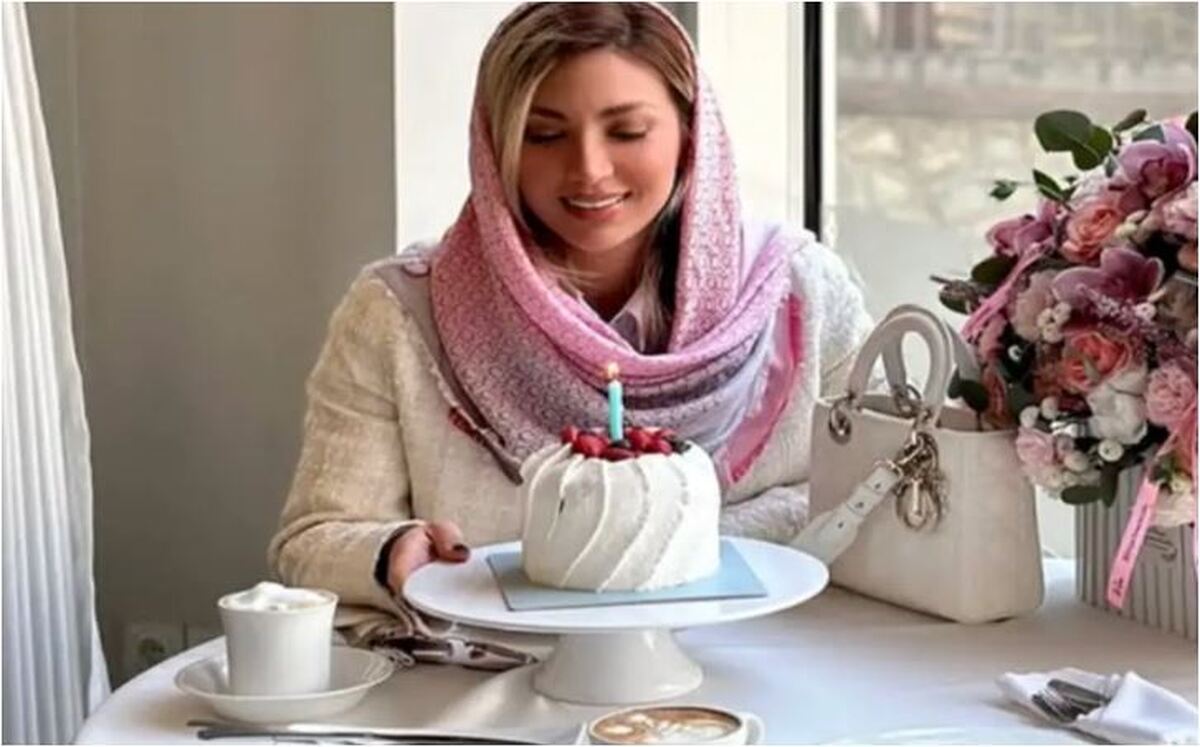 نگاهی به خیره کننده‌ترین استایل‌های مینا مختاری +عکس