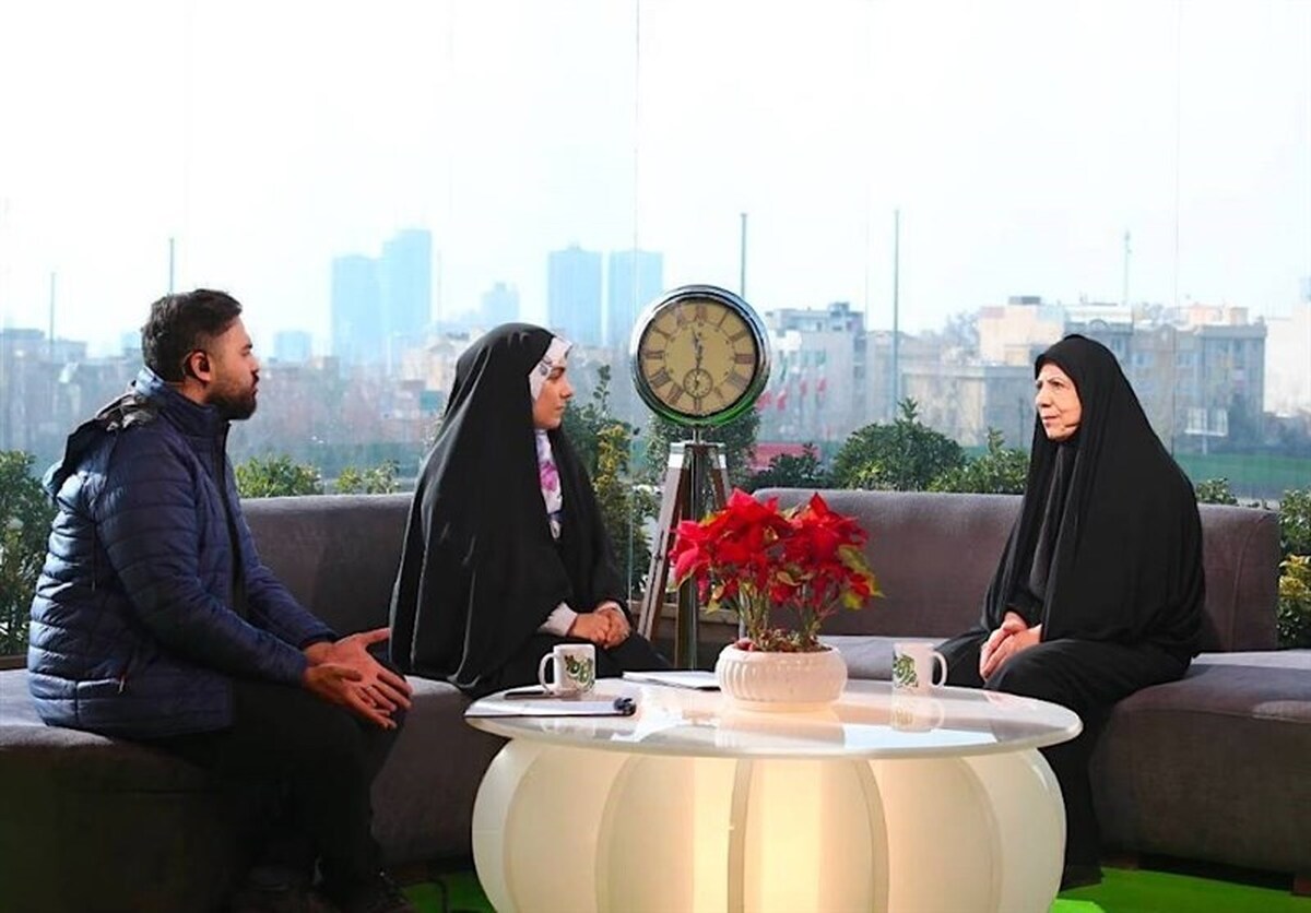 نگاهی به اولین برنامه صبحگاهی شبکه افق