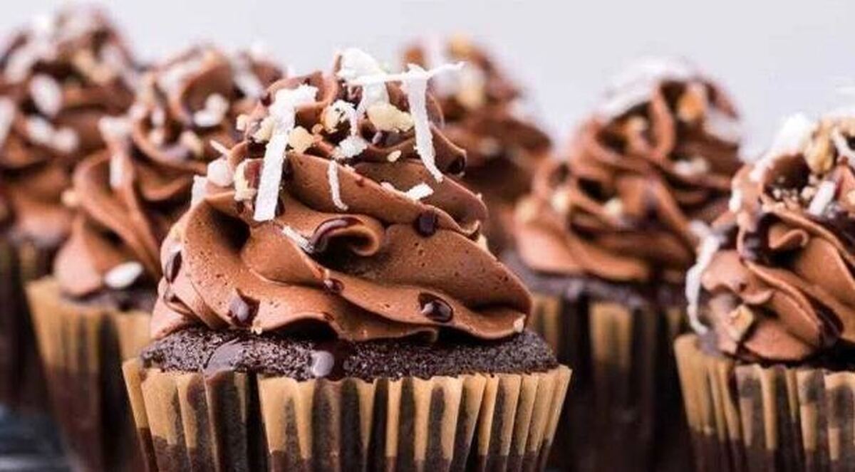 کاپ کیک شکلاتی بهترین گزینه برای عصرانه و مهمانی / رسپی