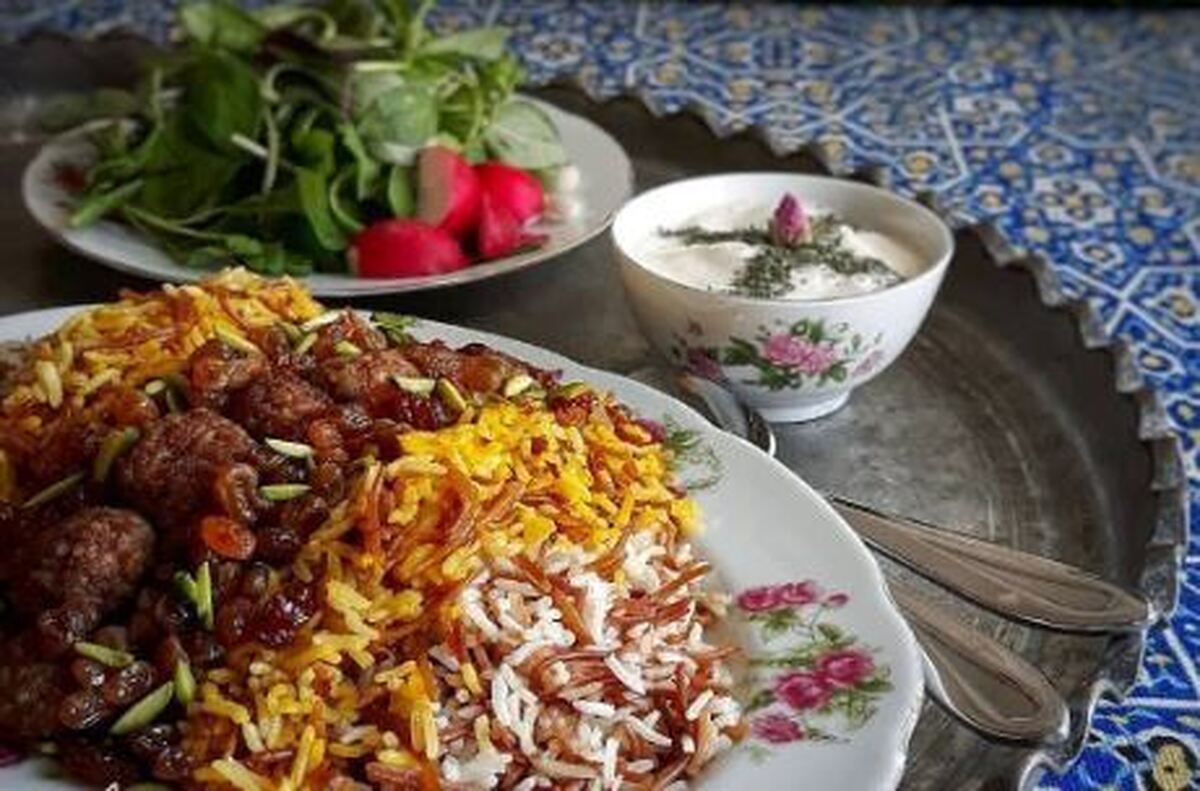 اگر از دوست داران غذا‌های شیرین هستید این پلو مخلوط مخصوص شماست!