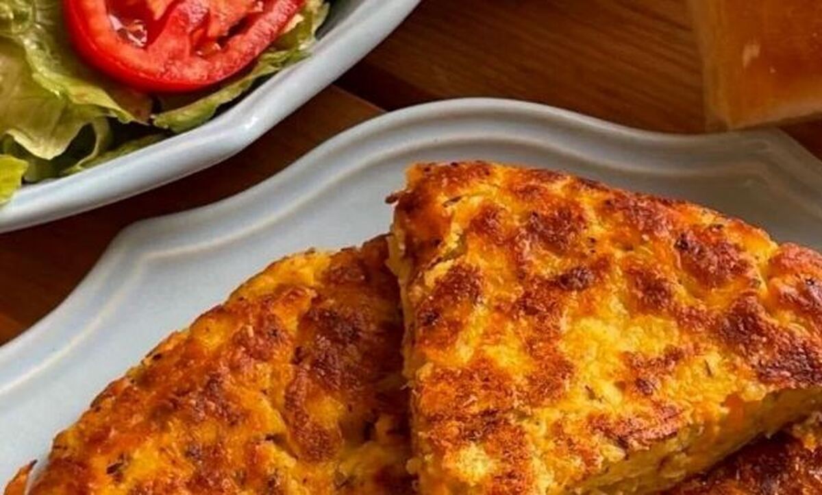 برای افطار کوکو هویج محبوب و کم هزینه را درست کنید