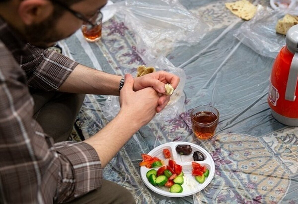 روزه‌داری میتواند برای بدن ضرر داشته باشد؟