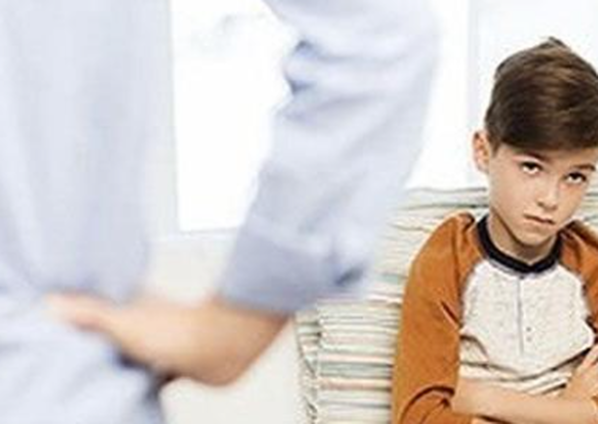 رابطه والدین با نوجوانان در دوران بلوغ باید چگونه باشد؟