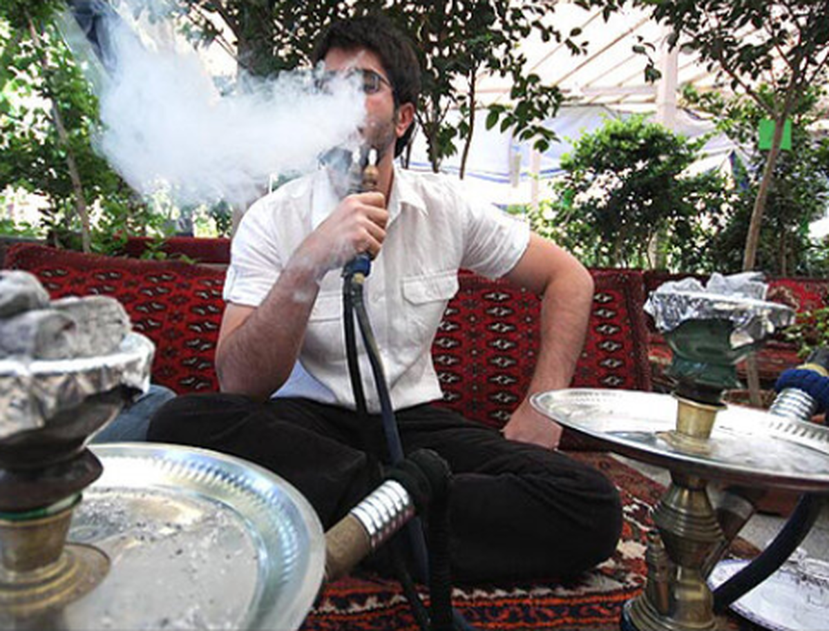 بررسی عوامل گرایش جوانان به مواد مخدر