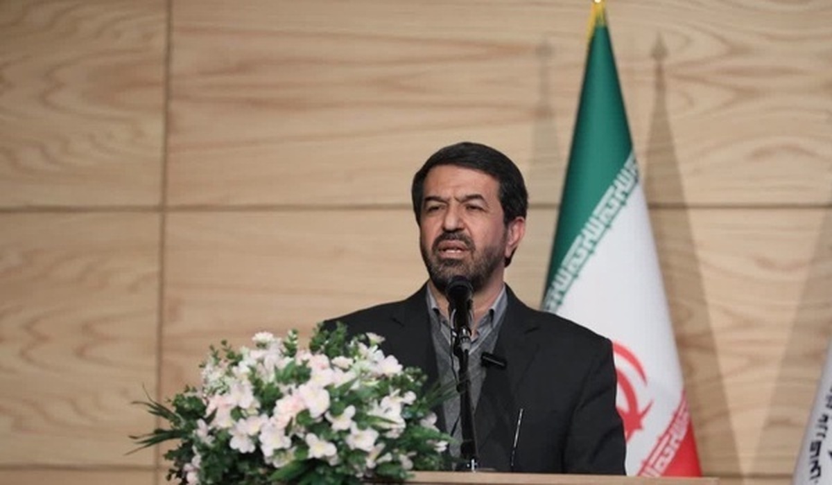 نسبت به تربیت نوجوانان و جوانان امروزی مسئولیت مهمی داریم
