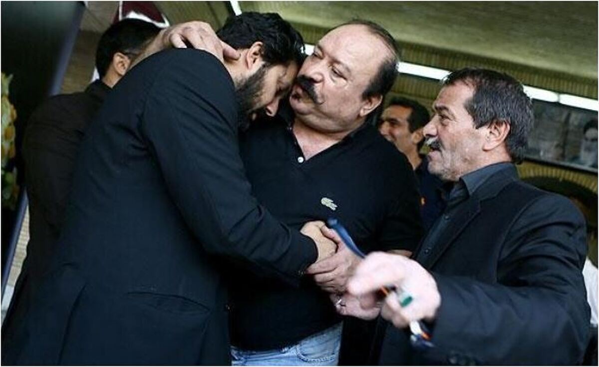 حضور گرم لیلا حاتمی در مراسم تشییع پدر حامد بهداد جلب توجه کرد