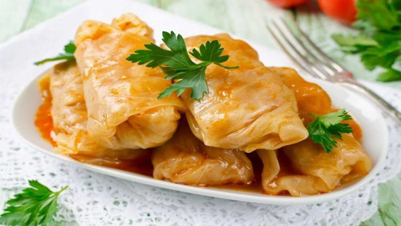 طرز تهیه دلمه کلم برگ؛ که با یک عطر و بوی محشر دل شما رو میبره!