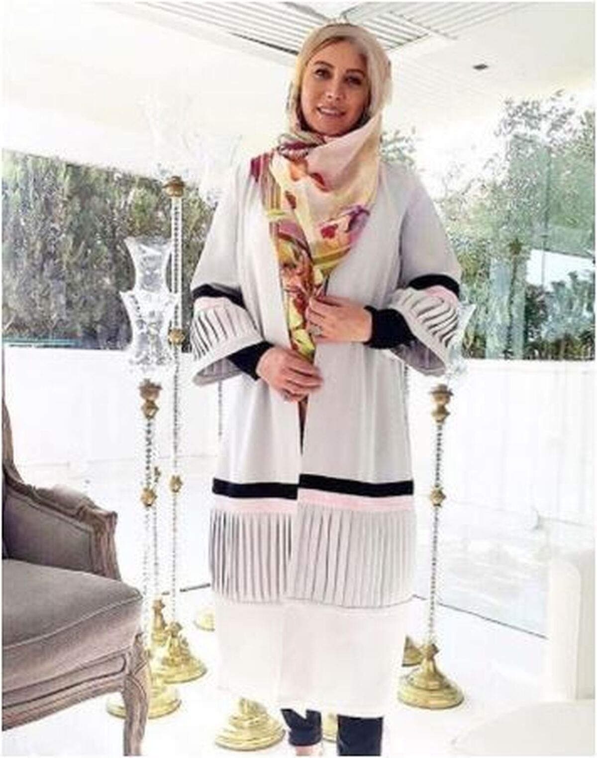 دکور عجیب آشپزخانه فریبا نادری با درختان بزرگ و طبیعی حیرت زده تان می‌کند!