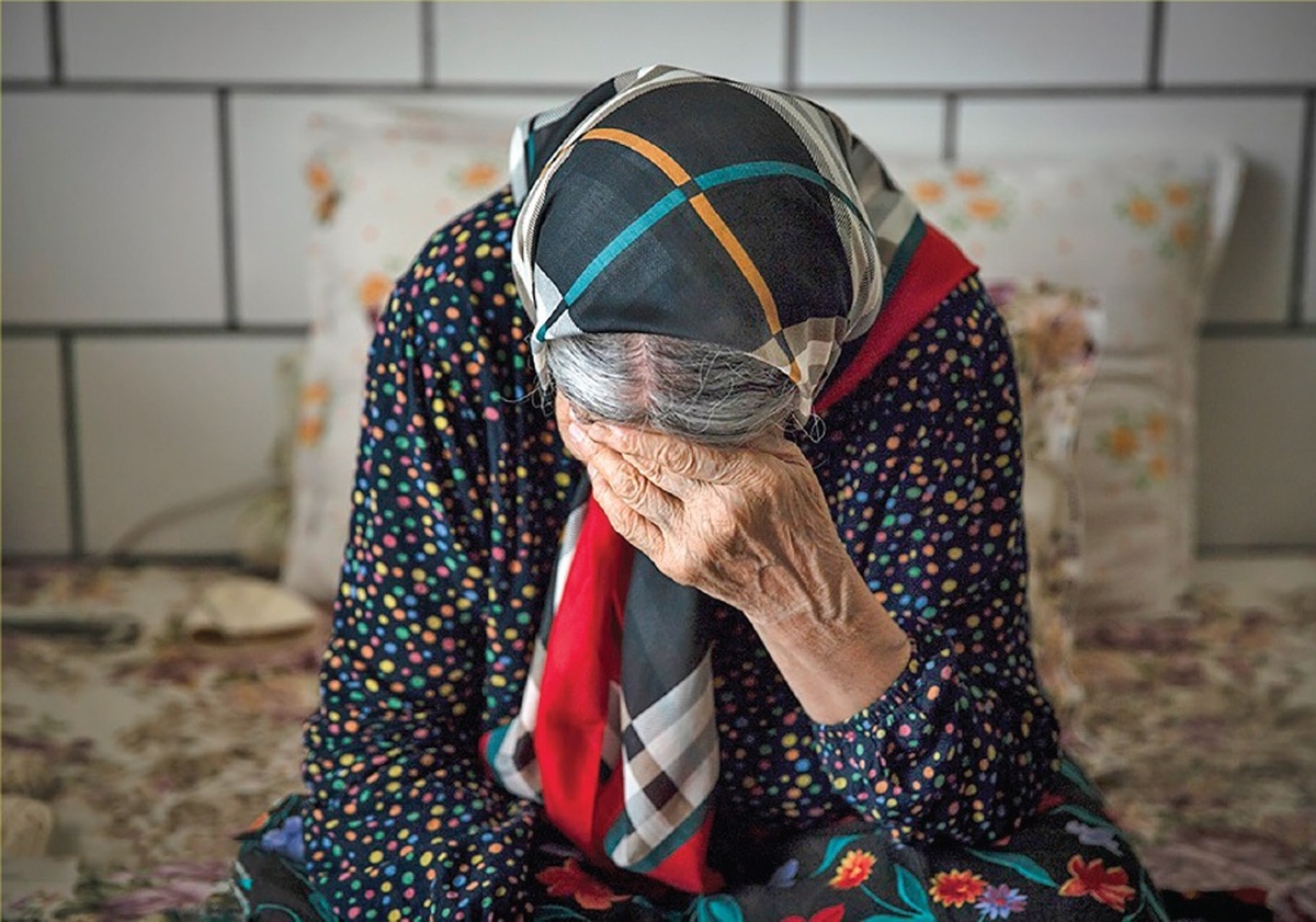 ۵ راهکار حل چالش زنان سالمند