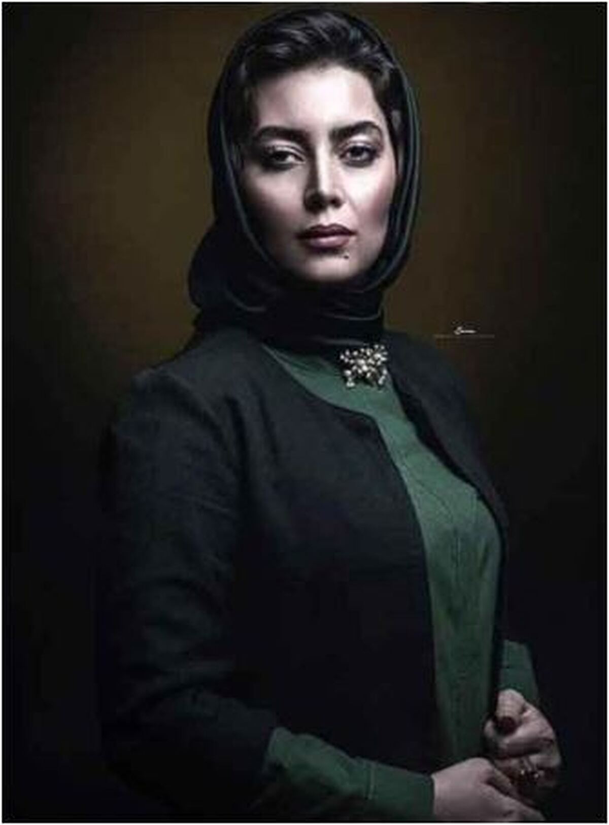 پر طرفدارترین استایل‌های شیک و خانومی هدیه بازوند از نظر فالورهایش را از دست ندهید