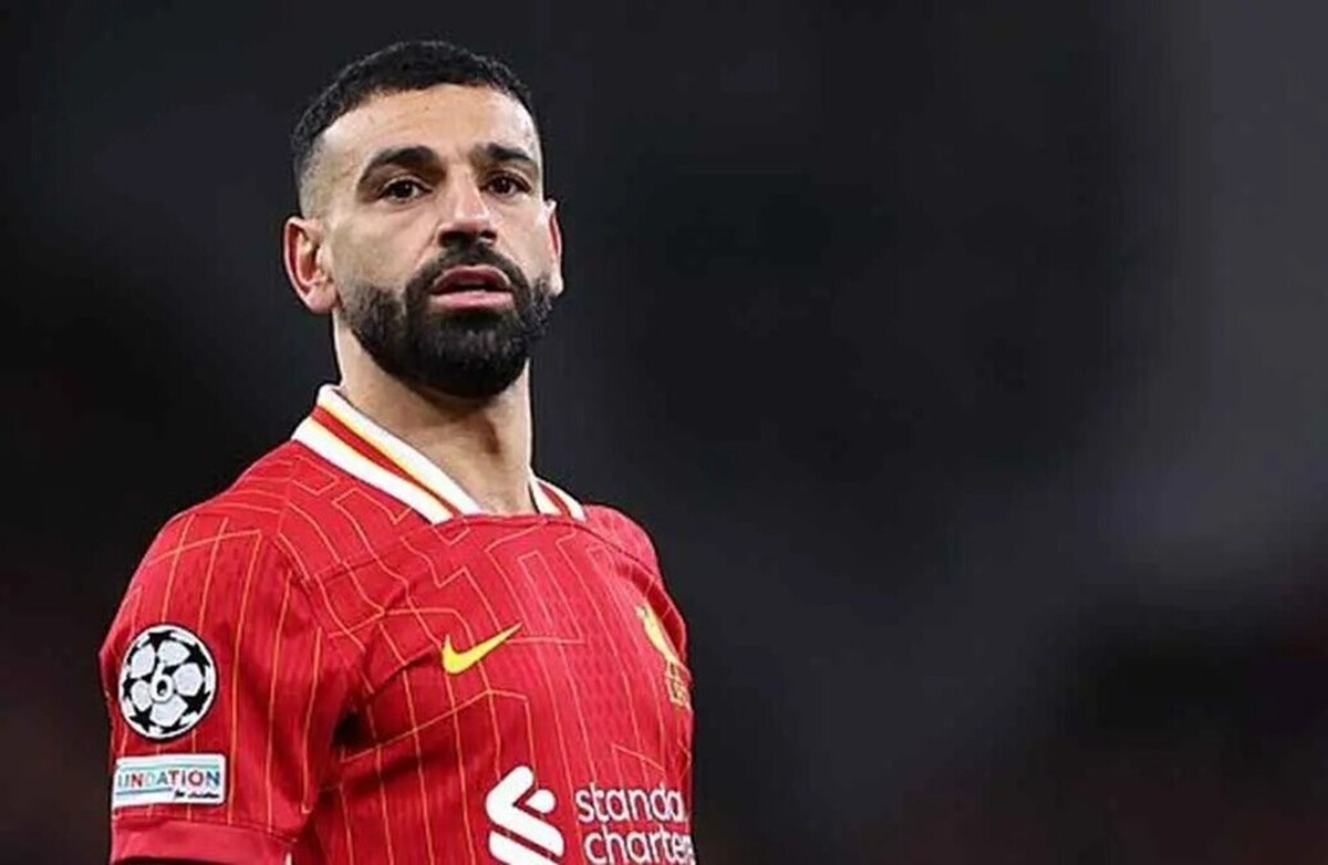 مدافع سابق لیورپول عملکرد محمد صلاح را تحسین می‌کند و از او می‌خواهد که در 