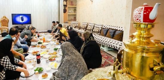 چگونه تجمل گرایی در افطاری‌ها جای یک سنت معنوی را گرفت؟