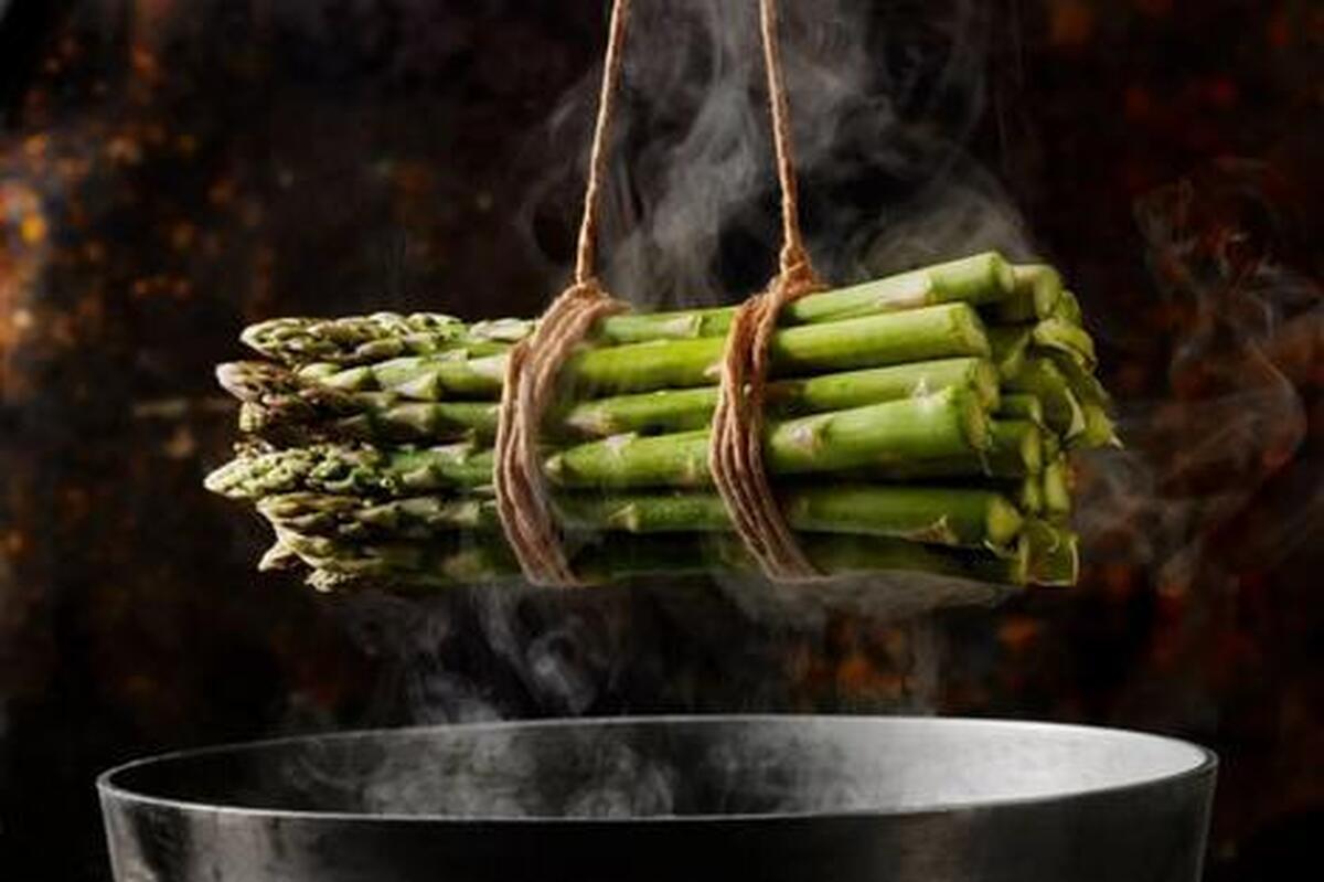 با یادگیری بلانچ کردن انواع مواد غذایی آن‌ها با حفظ عطر و طعم فریز کنید