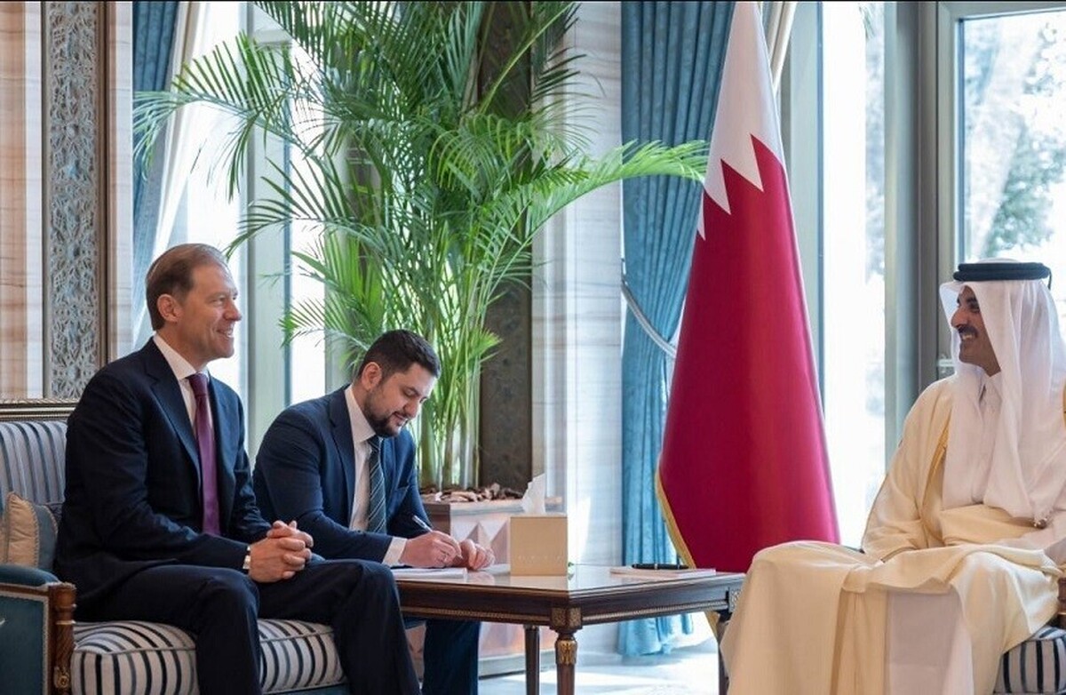 امیر قطر در مورد تقویت روابط دوحه و مسکو با معاون نخست وزیر روسیه گفت‌و‌گو کرد