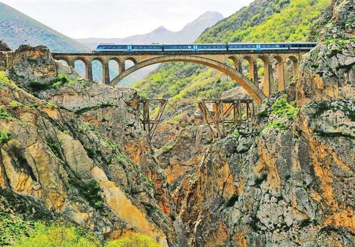 راه‌اندازی قطار تندرو تهران-رشت-تهران