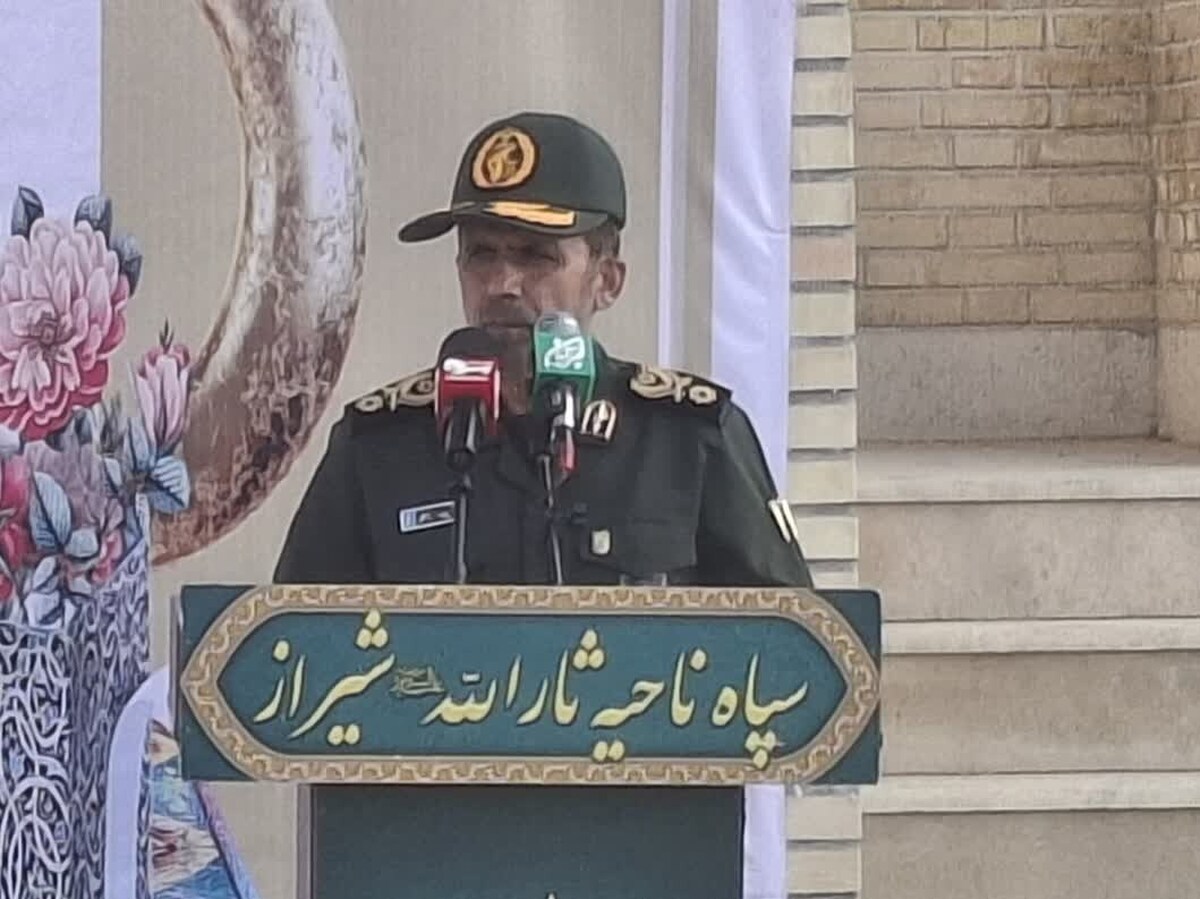 توزیع ۲ هزار و ۳۰۰ بسته معیشتی در سپاه ثارالله شیراز