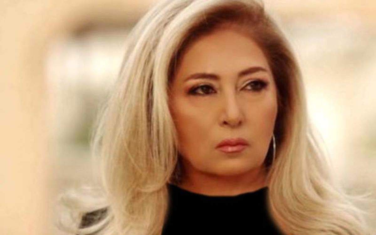 کودکی «لیلا فروهر» با لباس گلگلی سرهمی+عکس