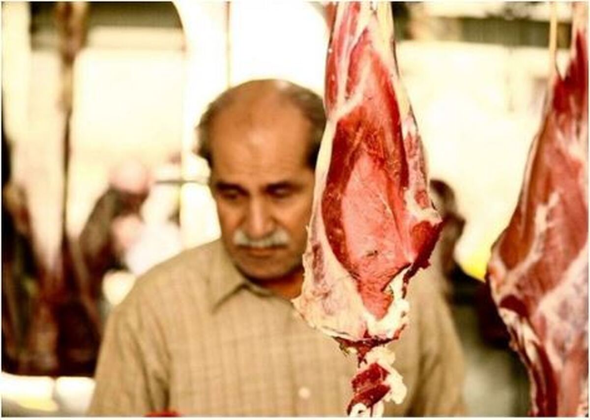 مقدار مبلغ در نظر گرفته شده برای افزایش حقوق‌ها به اندازه خرید ۳ کیلو گوشت هم نیست!