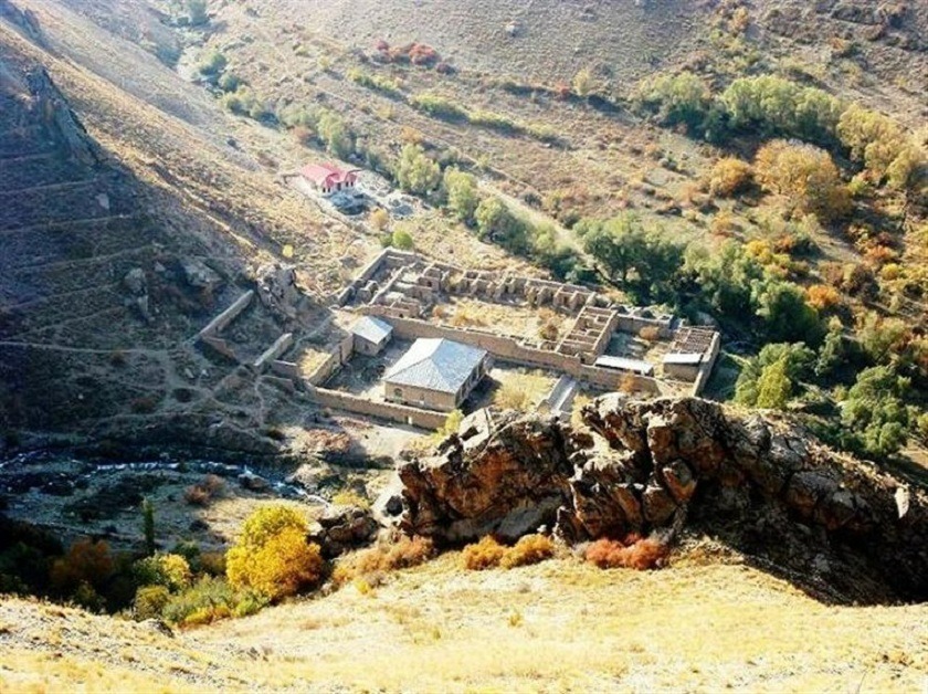 اگر به کرج سفر کردید، از دیدن این کاخ‌های جذاب غافل نشوید