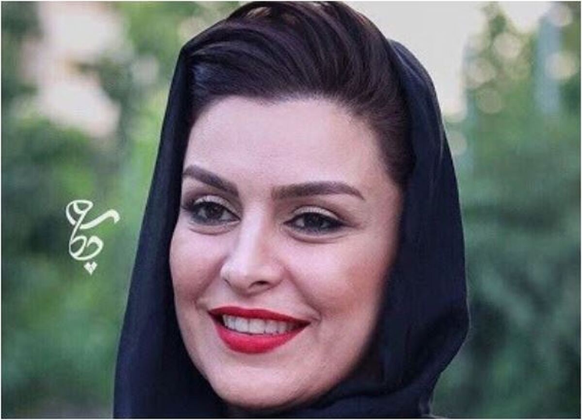 قاب خانوادگی کمتر دیده شده از ماه چهره خلیلی کنار پدر و مادر شیک و باکلاسش