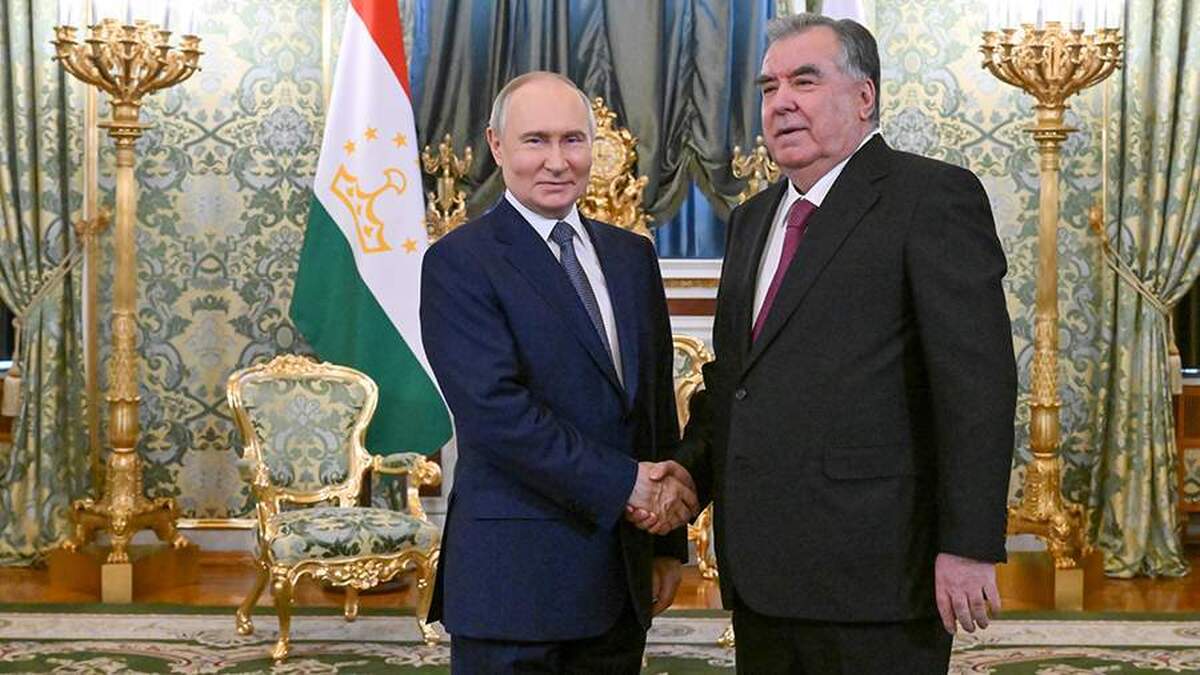 پوتین درباره حل مشترک مسائل امنیتی با تاجیکستان صحبت کرد