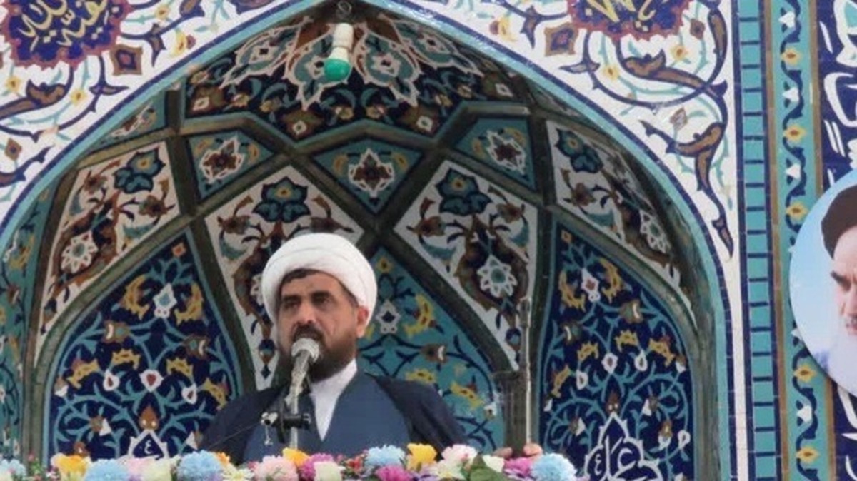 تأکید امام جمعه چناران بر حفظ حرمت لیالی قدر در نوروز باستانی
