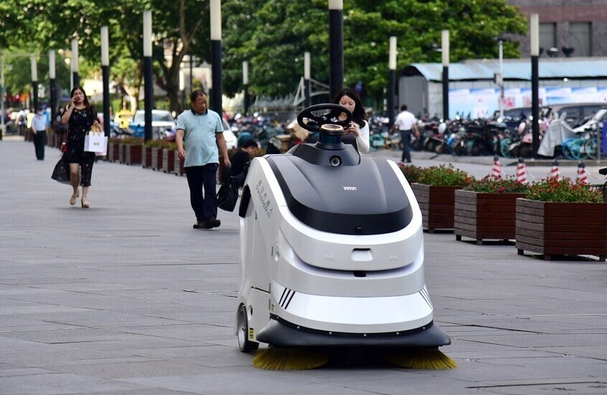 دانشمندان روسی ربات‌هایی را برای تمیز کردن خیابان‌ها توسعه می‌دهند