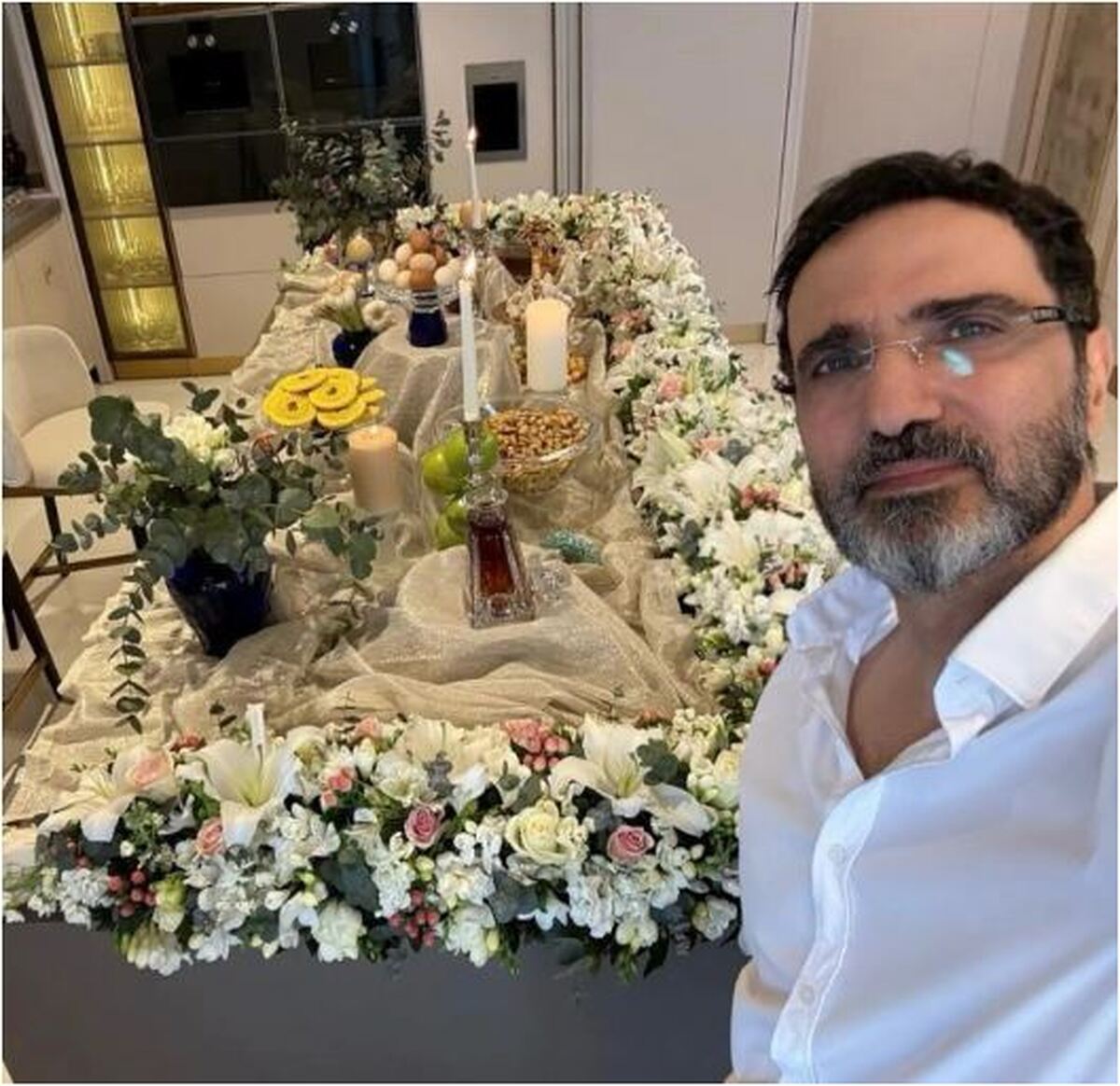 سفره هفت سین پر طمطراق و گل باران شده محمدرضا فروتن+عکس