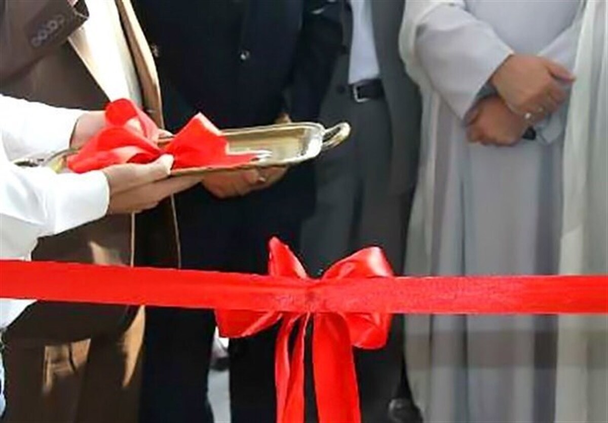 افتتاح و کلنگ‌زنی ۳ پروژه در بندر چابهار توسط وزیر راه