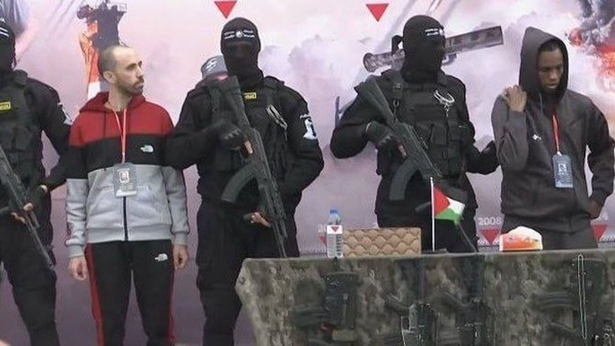 حماس: صهیونیست‌ها انتخاب کنند؛ اسرای زنده یا در تابوت!
