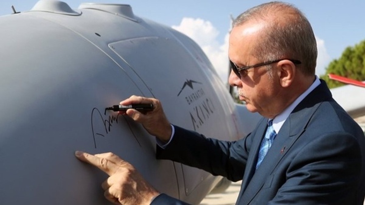 تاکید اردوغان بر «رهبری» ترکیه در تولید پهپاد