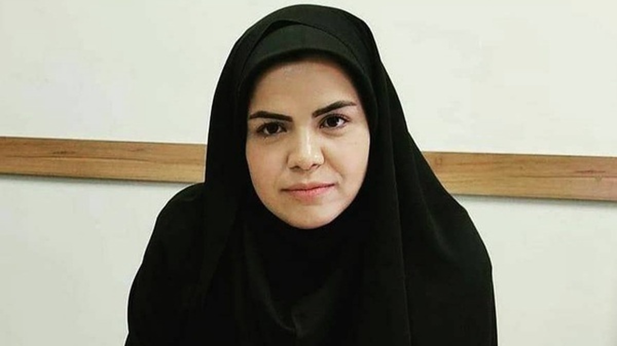 انتصاب اولین بخشدار زن دولت چهاردهم در آذربایجان شرقی